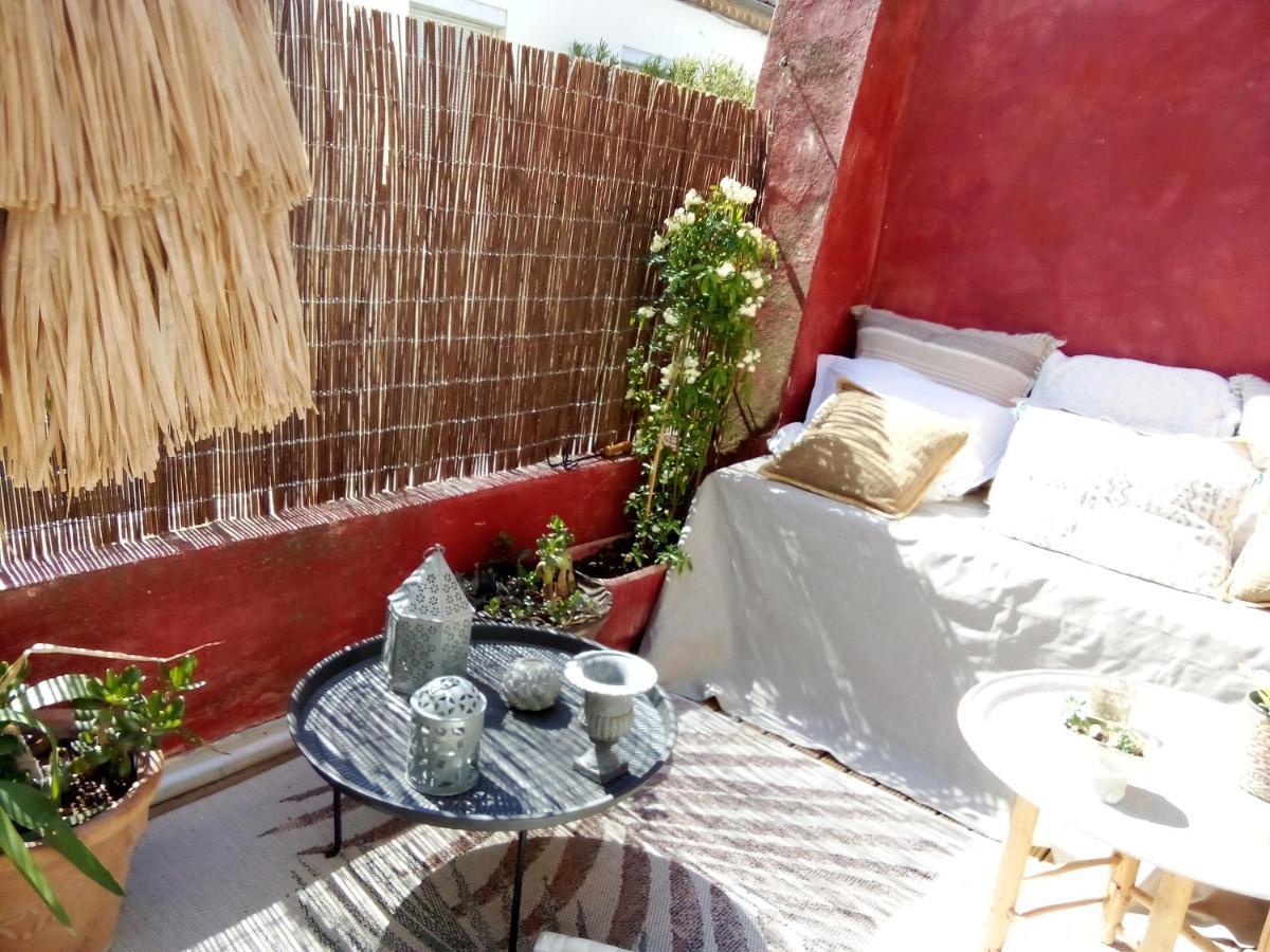 La Maison Perchee Aigues-Mortes Exterior foto